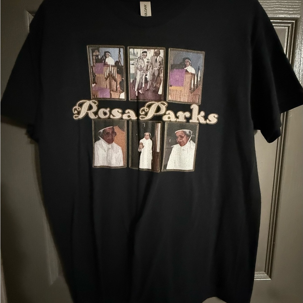 Rosa Parks Graphic Tee – Black – Civil Rights Tribute